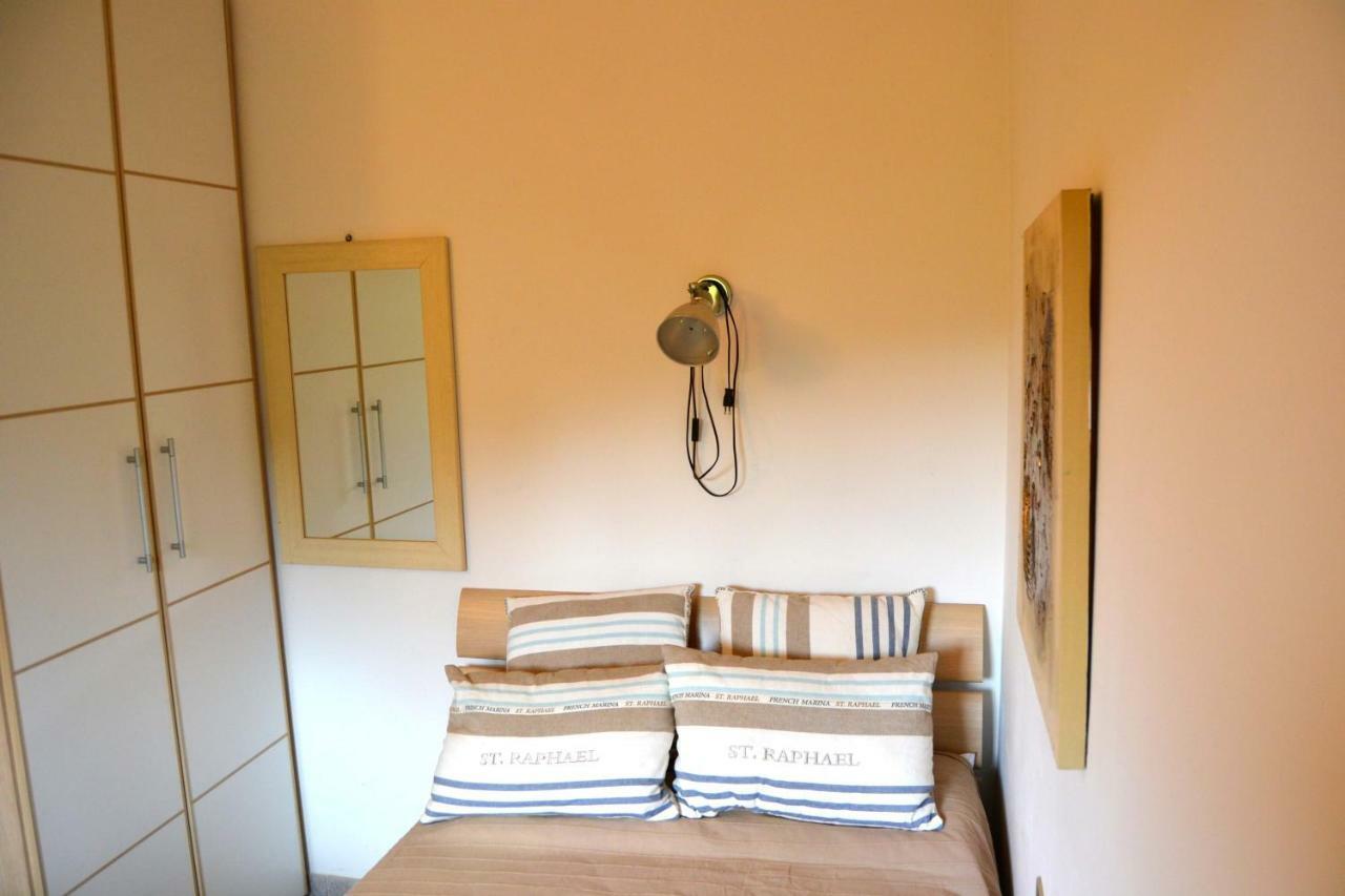 Le Stelle Di Portisco Apartment Ngoại thất bức ảnh