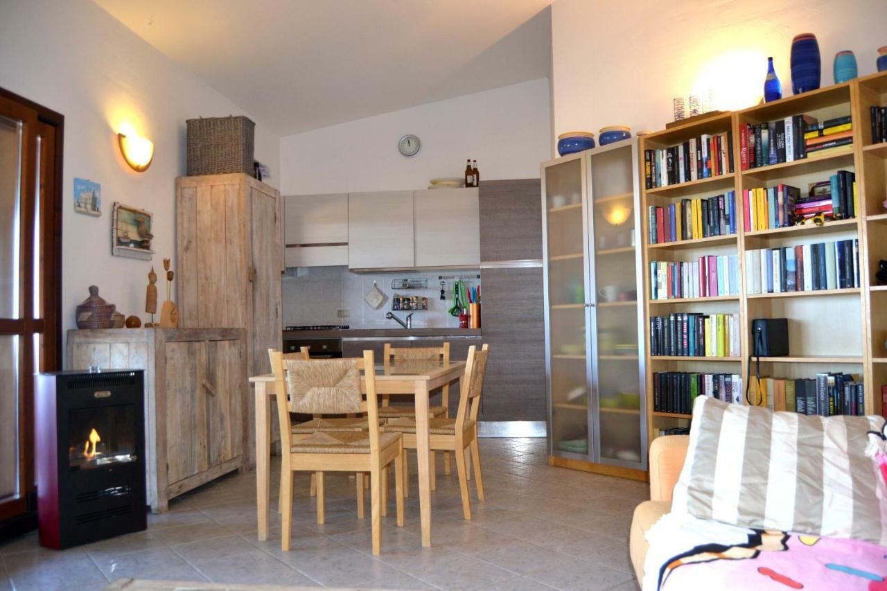 Le Stelle Di Portisco Apartment Ngoại thất bức ảnh
